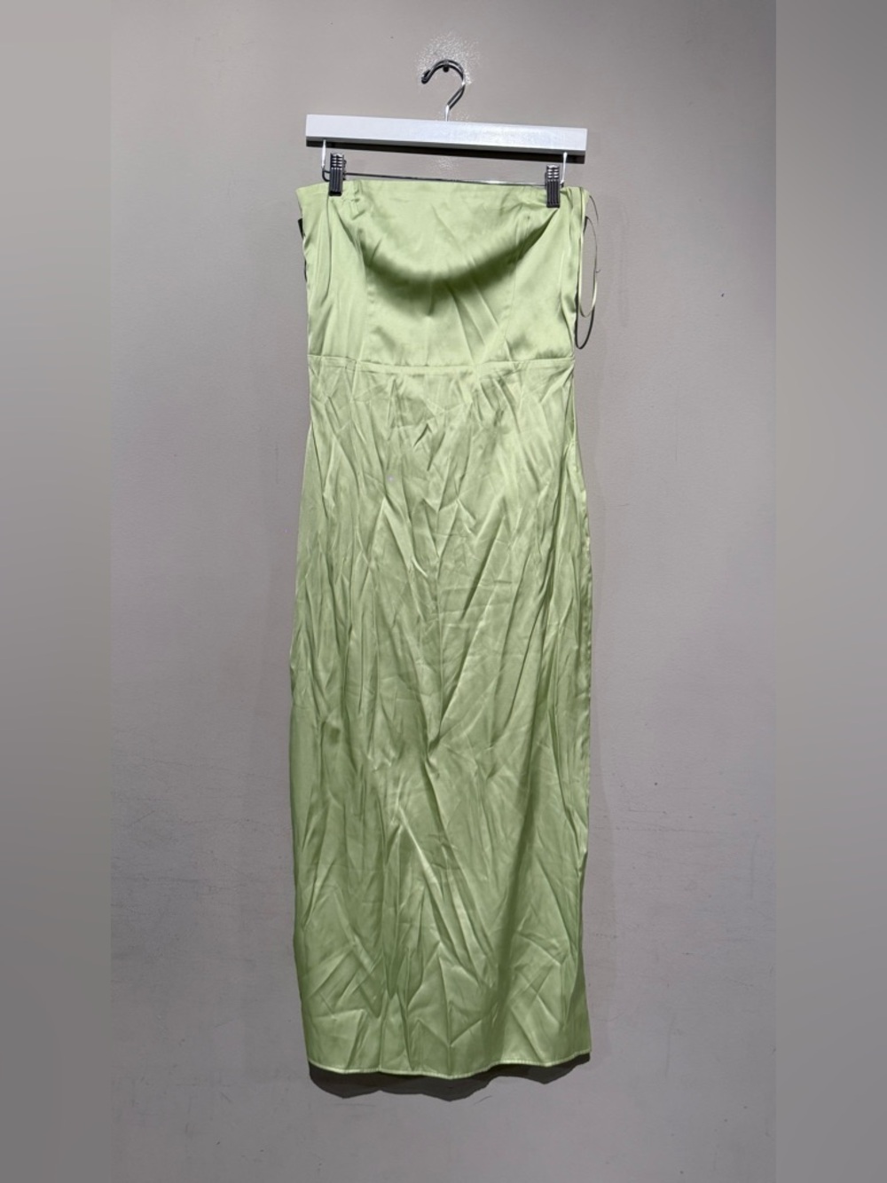 Abercrombie & Fitch Strapless Lime Green Satin Midi Dress - Picture 2 of 10
